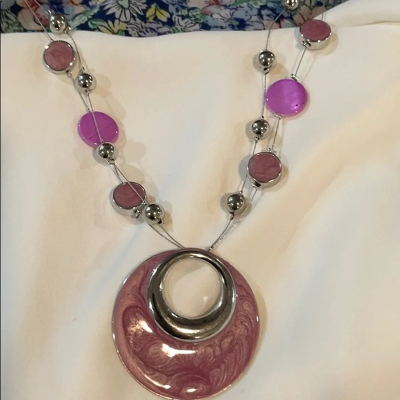 3x$25 ❤️ New York & Co Necklace ❤️ - Picture 2 of 8